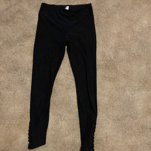 Criss cross ankle Black Leggings - Picture 1 of 4